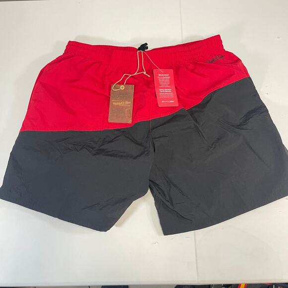 Ohio State Buckeyes Mitchell & Ness Nylon Utility Shorts - Picture 2 of 2